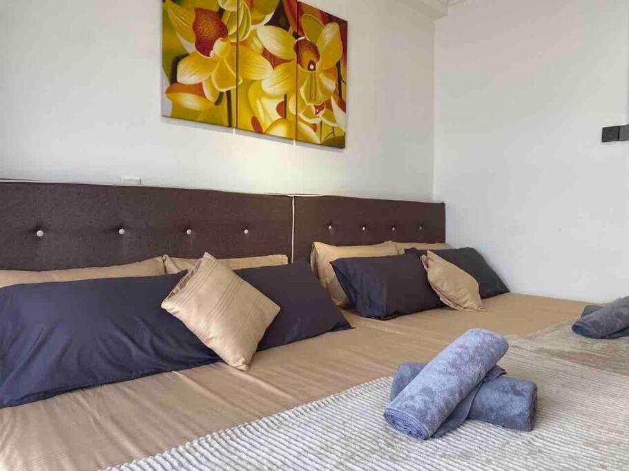 2 Bedroom Apartment Next To Historical Spots Malacca Ngoại thất bức ảnh